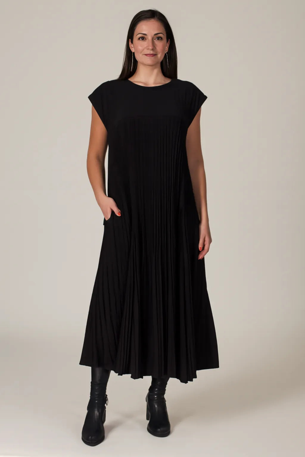 ANNABELLE | Sleeveless Maxi Dress