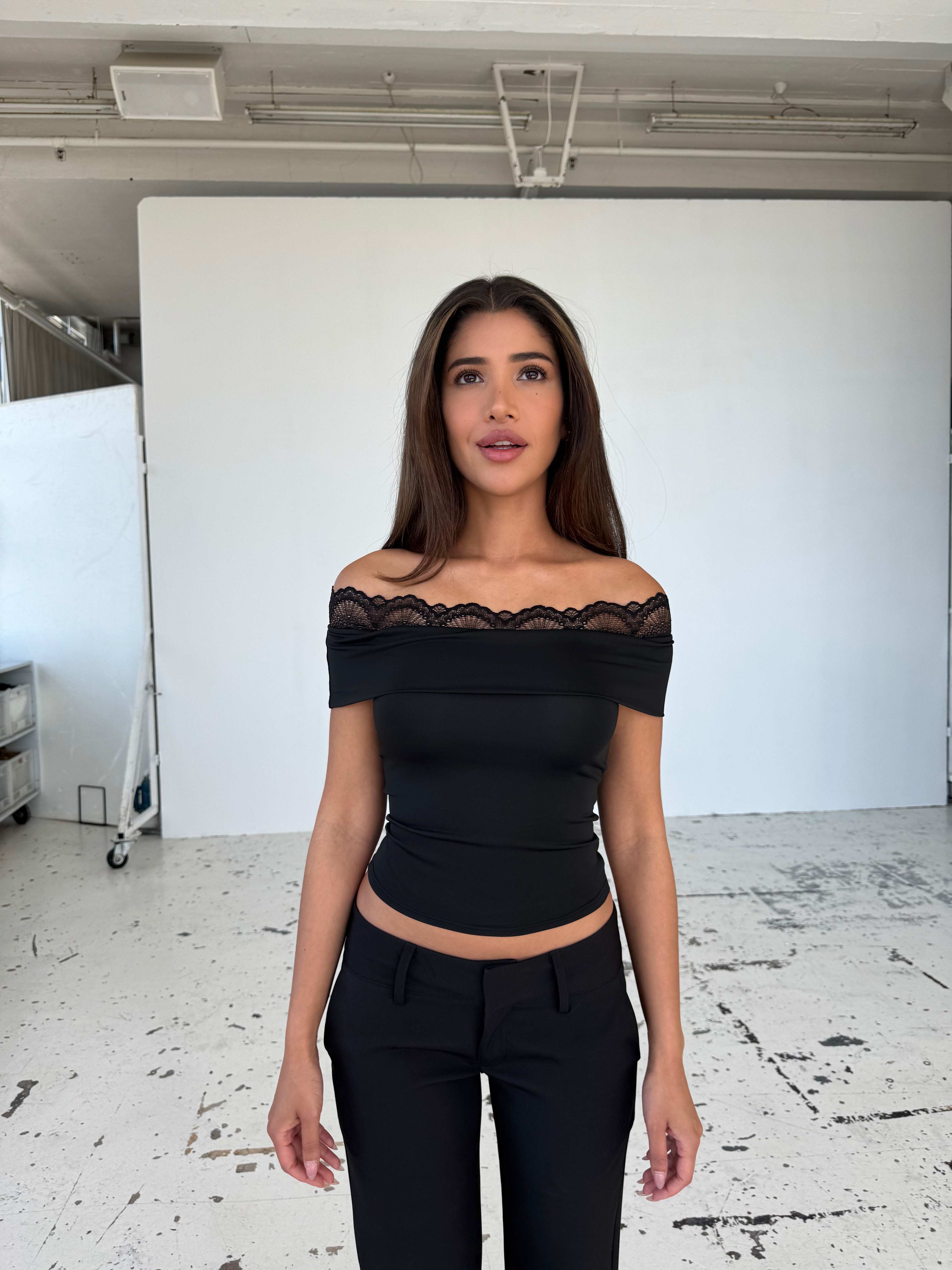 LIORA | Lace Off-Shoulder Top