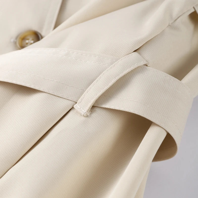 SOPHIE | High-Collar Short Trench Coat
