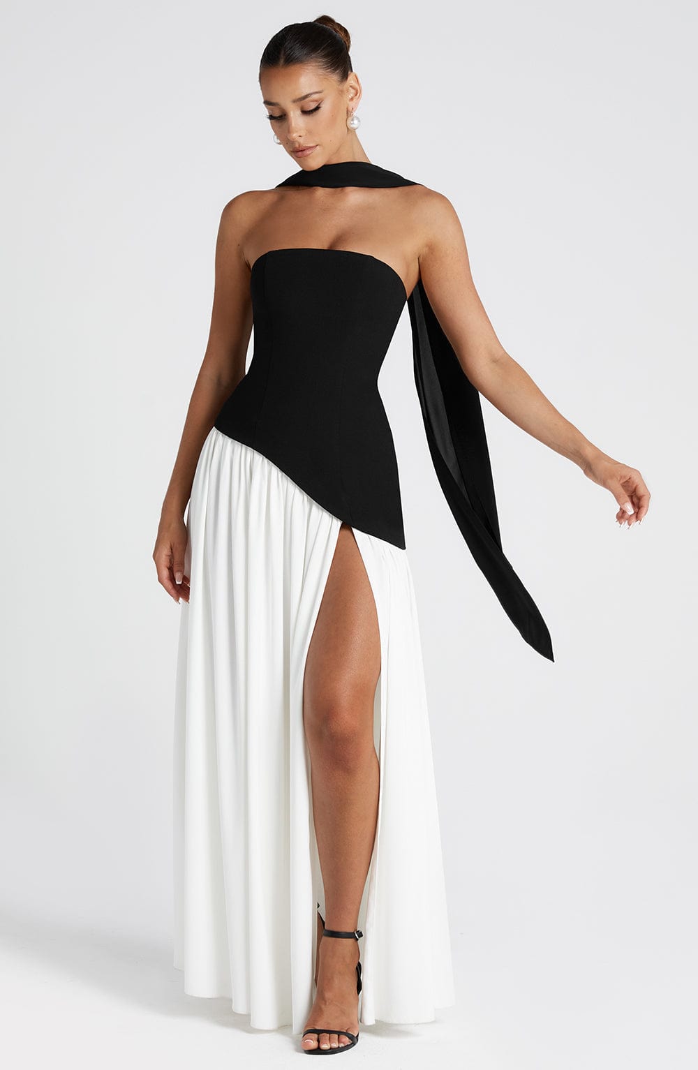 JIRAH | Scarf Maxi Dress